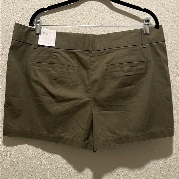 LOFT Green Bermudas Cotton Blend Mid-Length - Picture 4 of 4